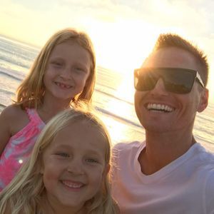 Meet your Posher, Sam